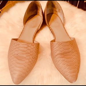 Vince snakeskin flats size 10  grey.